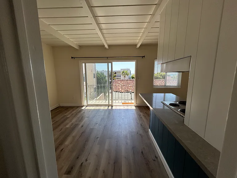 320 San Antonio Ave #320 — Photo 12