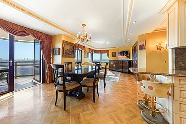 Sold by Daniel Saat, LREB