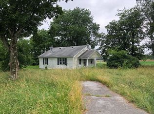 1005 W Old Volney Rd, Olmstead, KY 42265