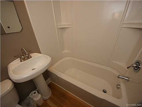 1324914_093038_04212014