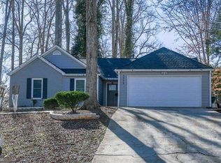 1575 Canberra Dr, Stone Mountain, GA 30088