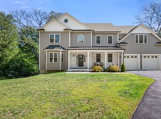 41 Peach Orchard Rd, Burlington, MA 01803