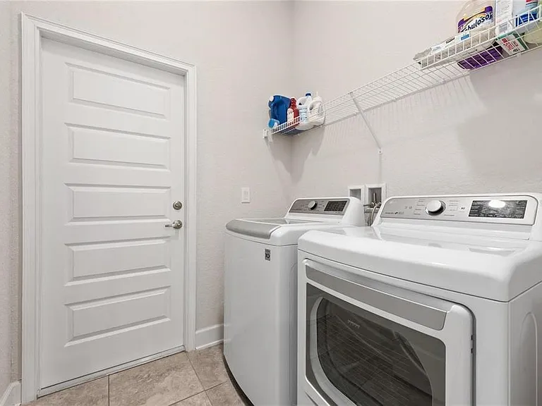 260 Citrus Pointe Dr — Photo 27