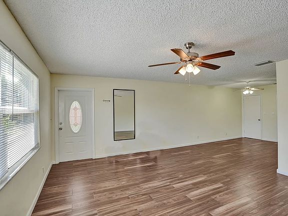 5th image of 6599 NE 7th Ave #6599