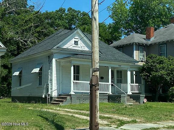 2nd image of 330 Villa Street