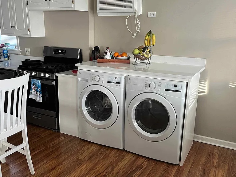 671 56th Pl #2 — Photo 3