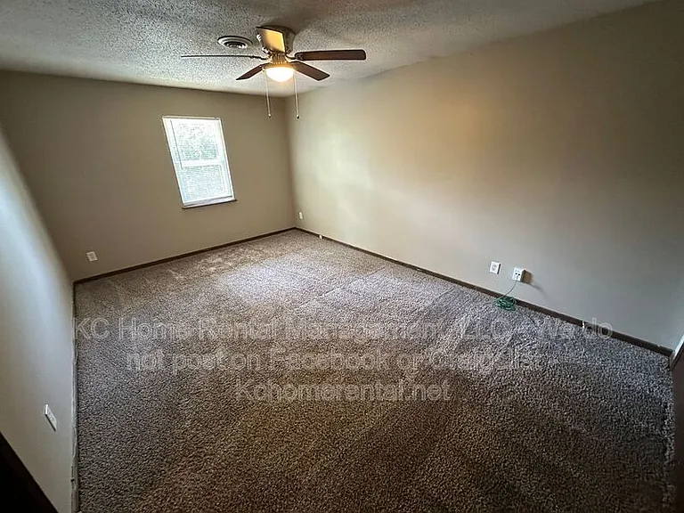 6333 N Wyandotte St — Photo 15