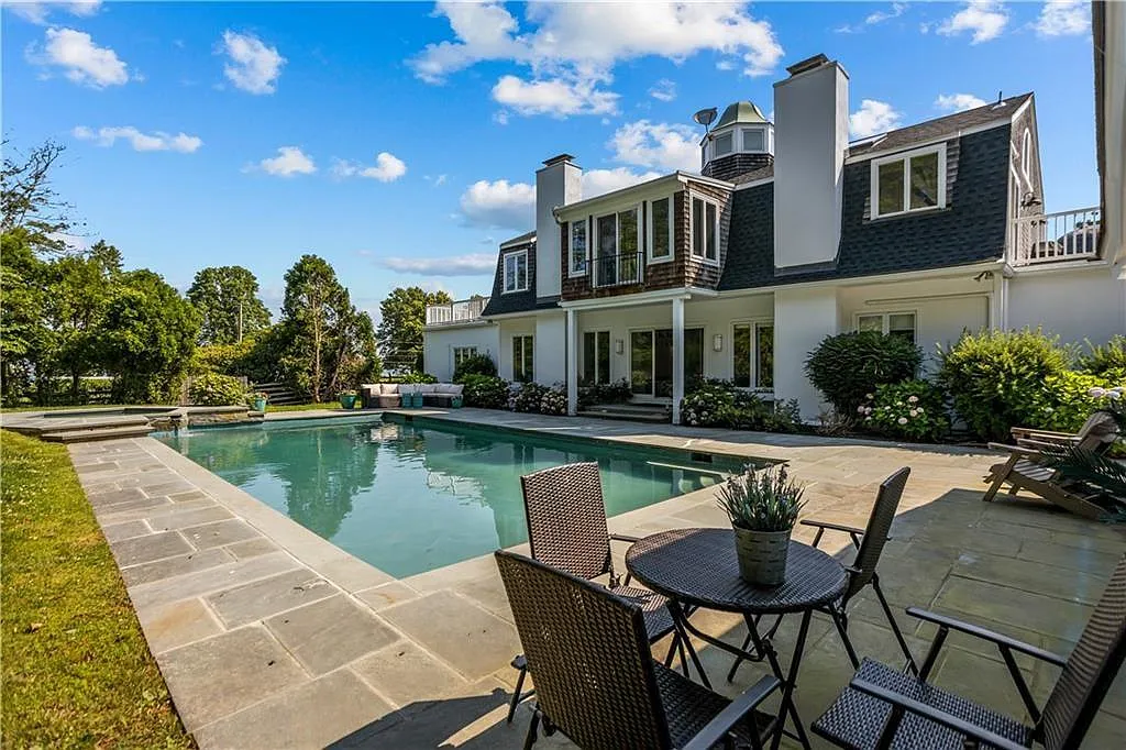 4 bed, 4.5 bath, 5225 sqft, $10,000 — Photo 3