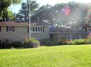 10743 Grover Ave SW, Howard Lake, MN 55349