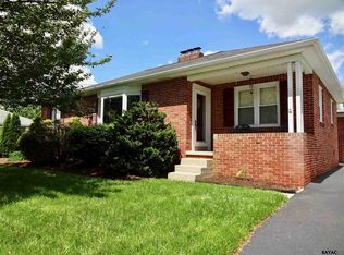 4011 Old Orchard Rd, York, PA 17402
