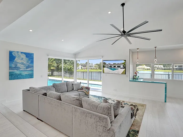 4130 Georges Way — Photo 41