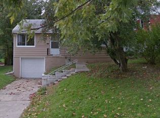 5729 Manderson St, Omaha, NE 68104