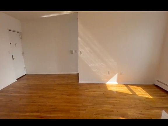 3rd image of 1310 Sheridan Ave