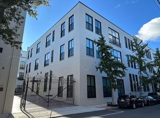 518-536 Gregory Ave APT A409, Weehawken, NJ 07086