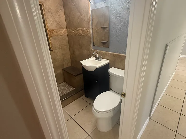 3359 E Aldridge Rd — Photo 17