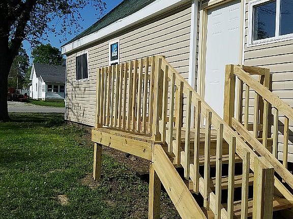 2nd image of 507 W Pennsylvania St
