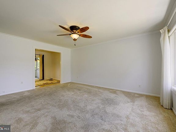 5th image of 3891 Dominion Dr