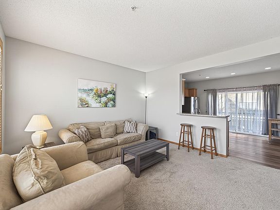 2nd image of 11323 Davenport Cir NE Unit D