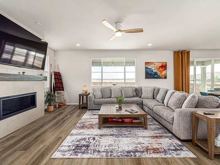 9096 Uravan Ct — Photo 17