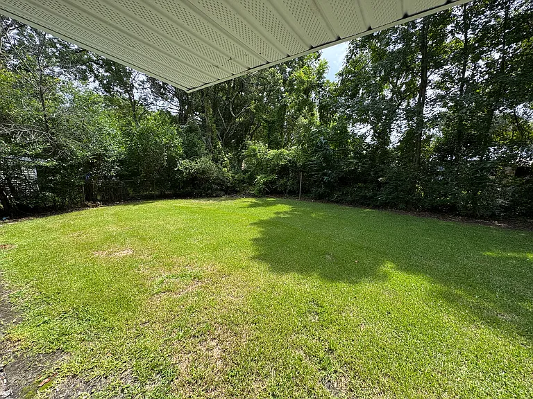2917 Louise Dr — Photo 7