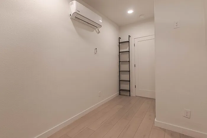 521 Texas St #3 — Photo 5