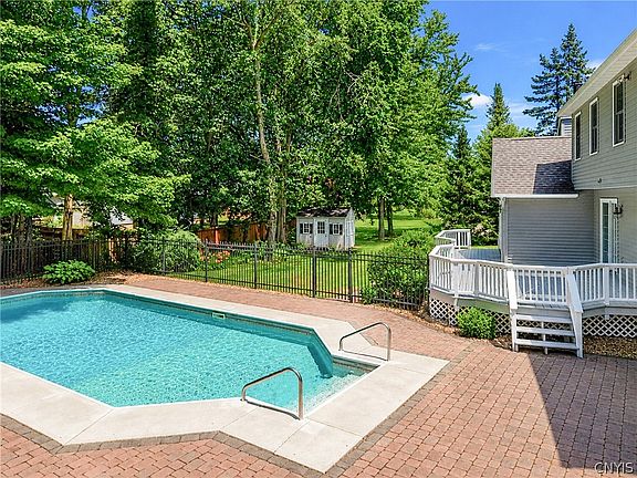 5th image of 7618 Pico Ln