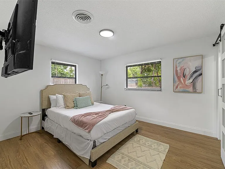 2911 Conway Gardens Rd — Photo 11