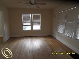 2nd image of 287 Euclid Ave