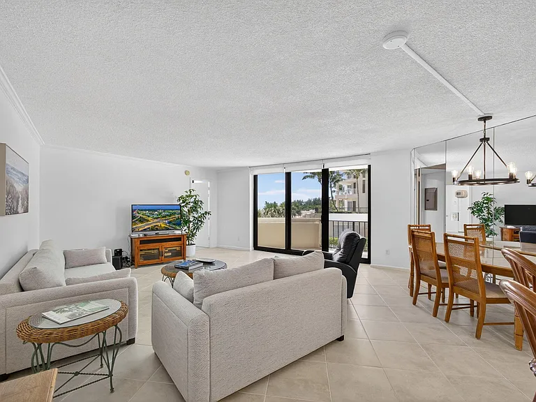 2800 N Ocean Dr #A-3A — Photo 8