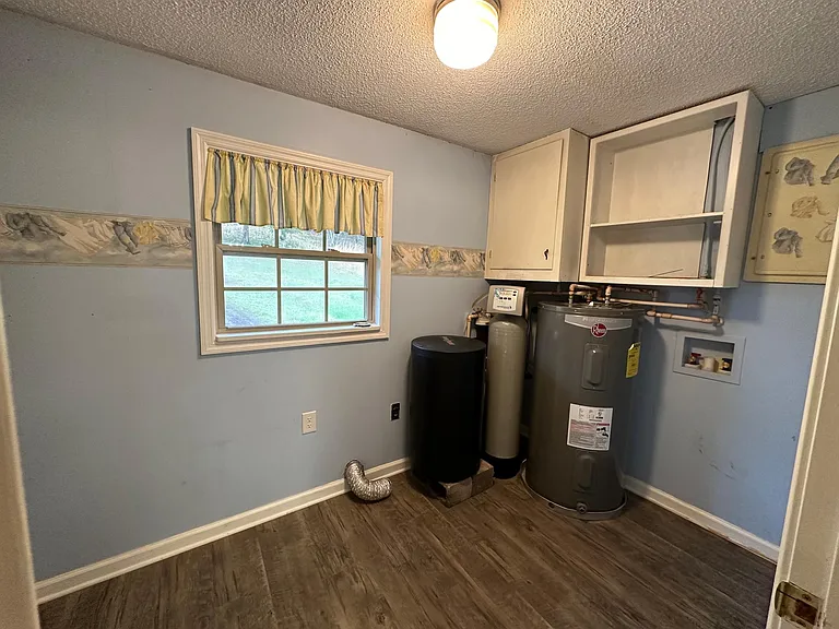 4620 Gribble Rd — Photo 8