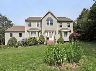 44 Woodstone Rd, Northborough, MA 01532