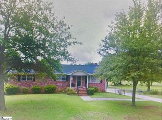 17 Hellene St, Greenville, SC 29617