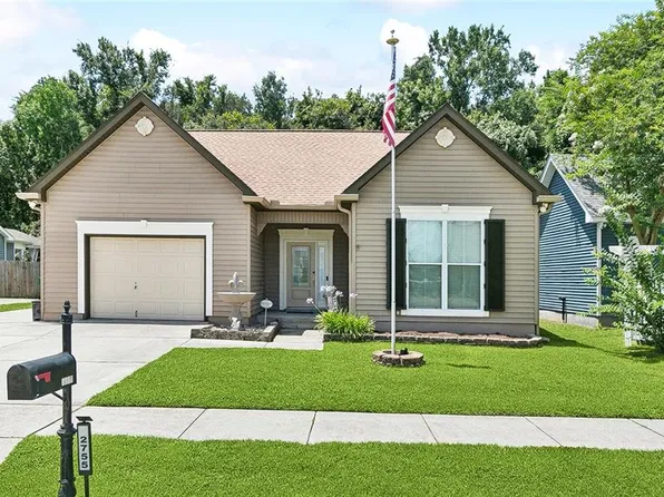 2755 Village Ct, Marrero, LA 70072