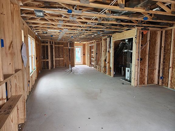 5th image of 7902 Greendale Dr