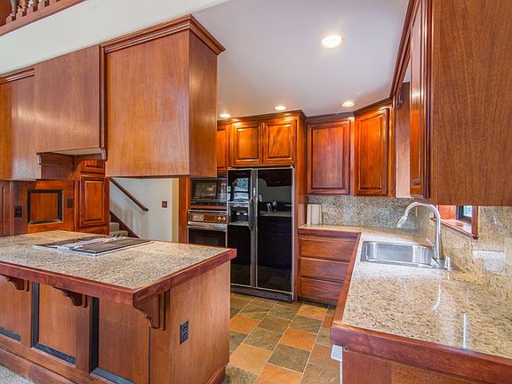 4th image of 11063 Northwoods Blvd