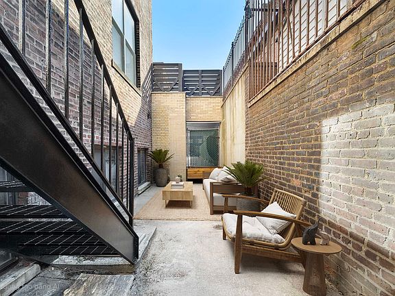 2nd image of 141 Chauncey St #108