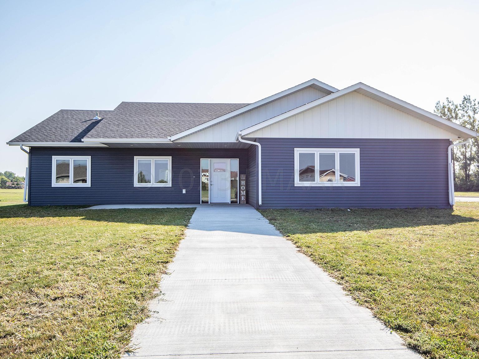 205 5th St NW, Gwinner, ND 58040 MLS 7423164 Zillow