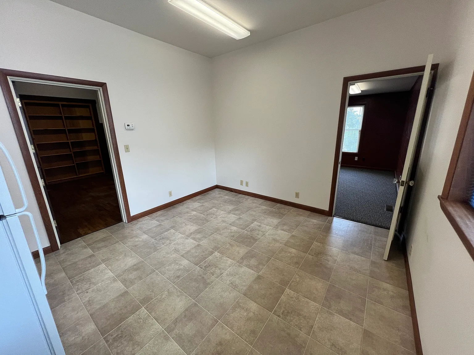 3 bed, 1.5 bath, $1,200 — Photo 4