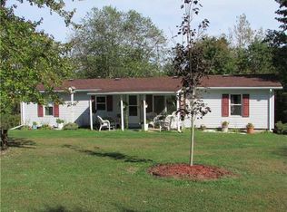 69 Reed Ln, Burgettstown, PA 15021