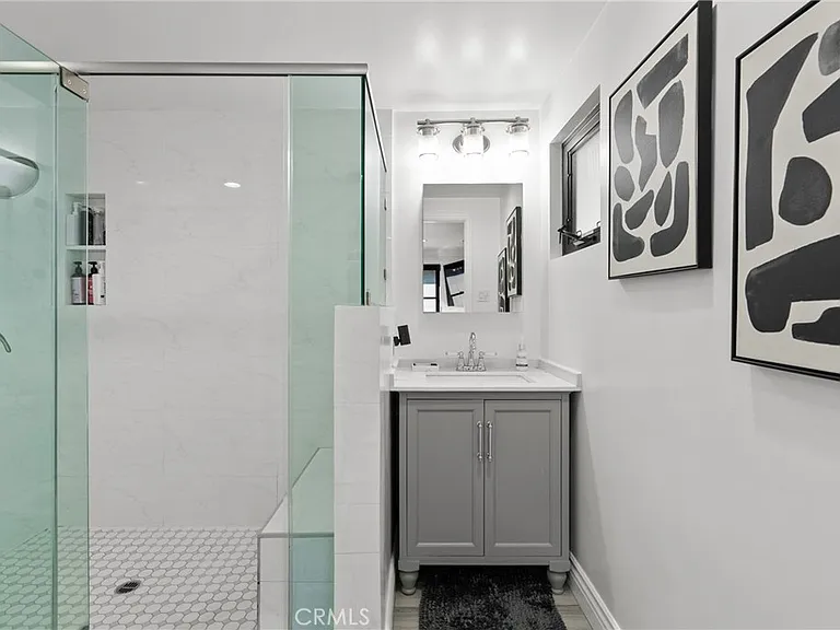 5810 Ranchito Ave — Photo 24