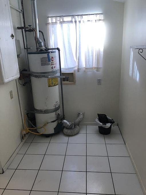 1st image of 3423 W 190th St