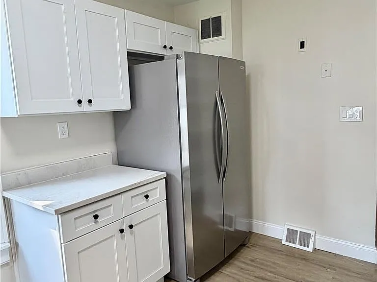 129 N Ellsworth St — Photo 7