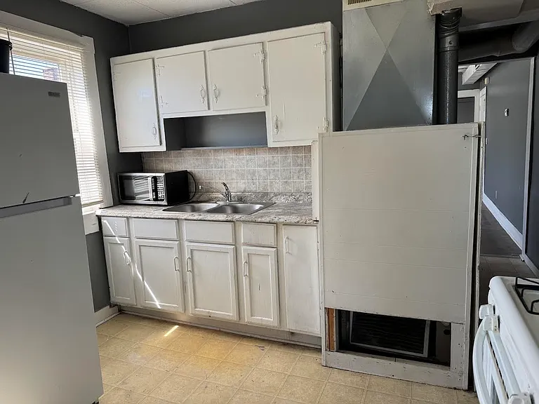 107 College St #3R — Photo 13