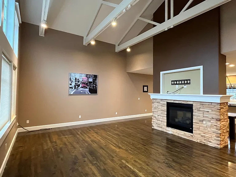 8250 SE 34th St — Photo 5