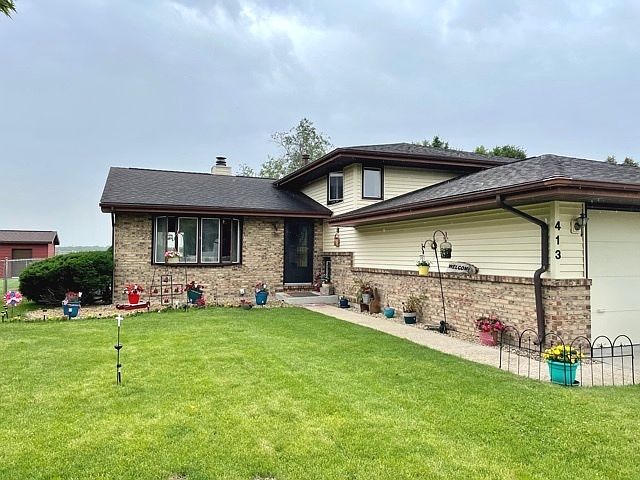 413 Palmor Dr, Ottawa, IL 61350 | MLS #11340717 | Zillow