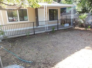 2554 S Holloway Ave, Fresno, CA 93725