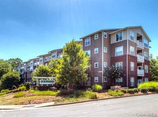 1000 Woodlawn Rd #212, Charlotte, NC 28209