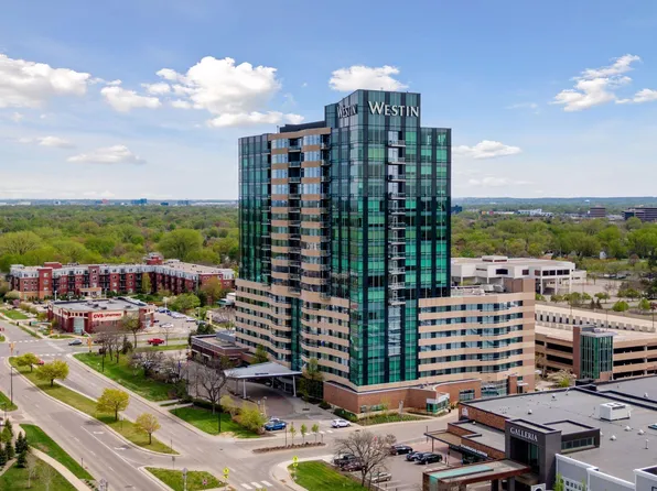 3209 Galleria Unit 806, Edina, MN 55435