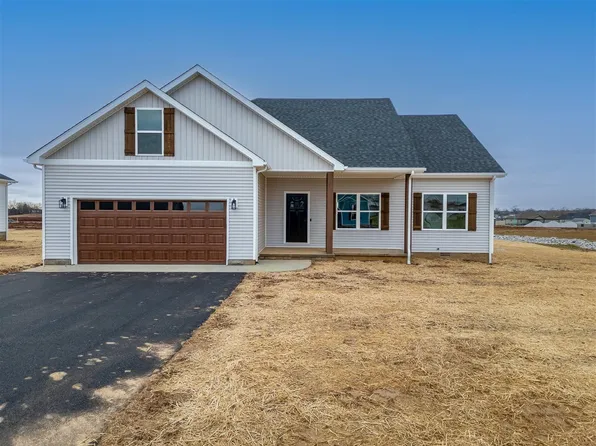 104 McCutchen Ct, Auburn, KY 42206