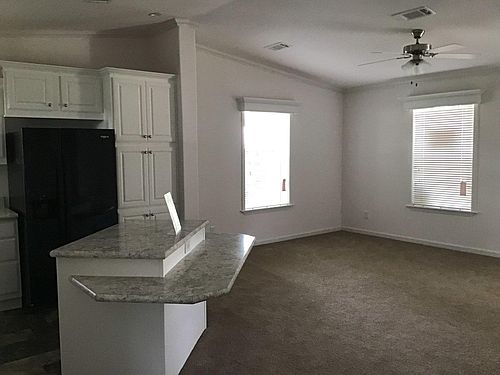 5th image of 2834 Ontario Pl
